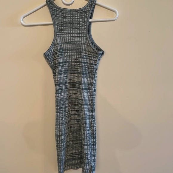 very flattering skin tight forever 21 mini dress - Picture 2 of 4